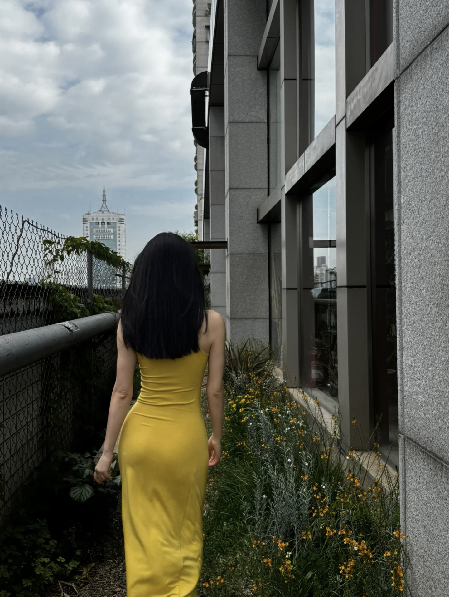 2025 French Style Yellow Cami Dress Women Summer Beach Vacation Bodycon Long Dress - Style 481bdb - Image 4