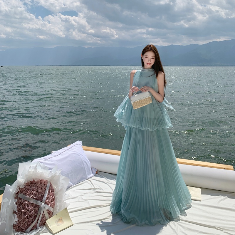 Women's Sleeveless Vest and A-Line Skirt Two-Piece Set Summer Vacation Outfit - Image 2