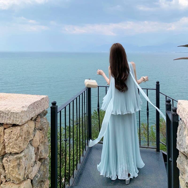 Women's Sleeveless Vest and A-Line Skirt Two-Piece Set Summer Vacation Outfit - Image 4