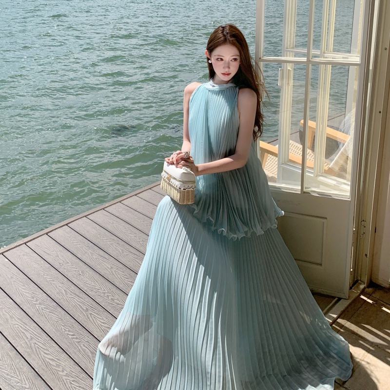 Women's Sleeveless Vest and A-Line Skirt Two-Piece Set Summer Vacation Outfit - Image 5