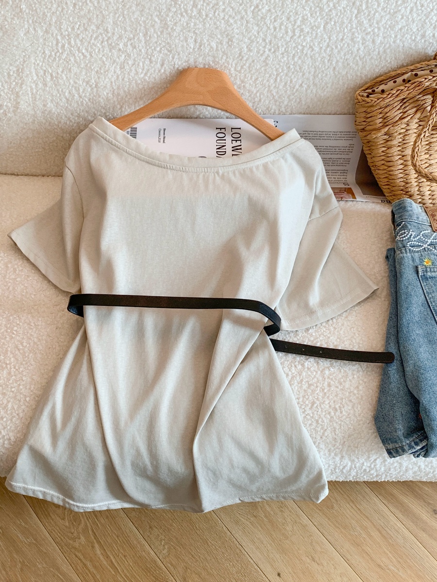 2026 Summer Korean Style Studded One-Shoulder Letter T-Shirt with Belt - Style ca4dfc - Image 4