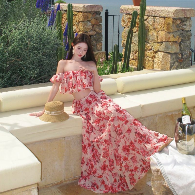 French Style Floral Cami Top and High Waist Tiered Skirt Two Piece Dress Set - Image 2