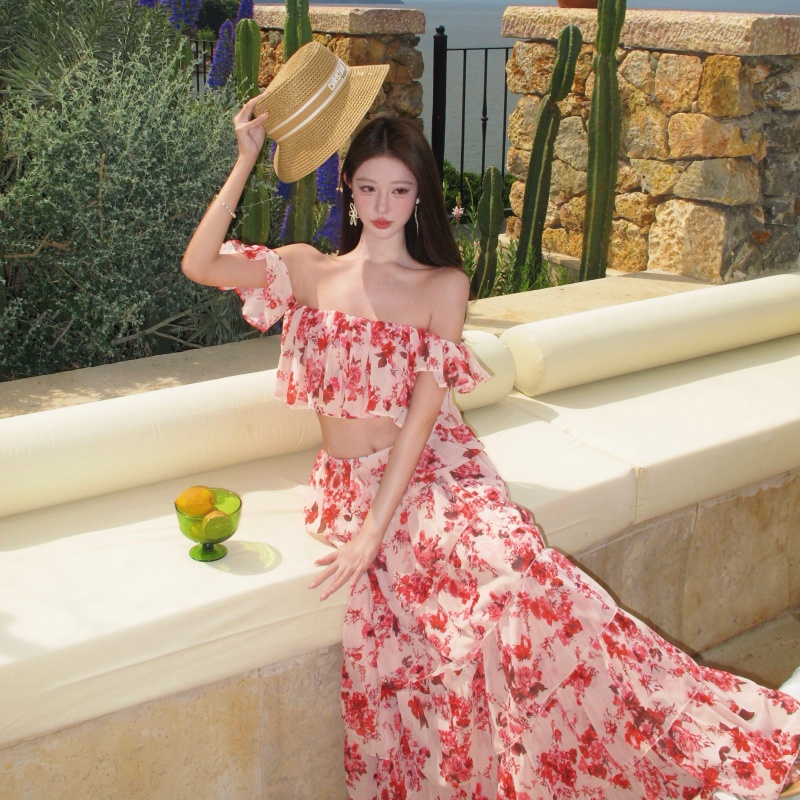 French Style Floral Cami Top and High Waist Tiered Skirt Two Piece Dress Set - Image 5