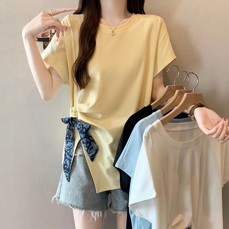 Plus Size Women's Summer Short Sleeve T-Shirt with Scarf Tie Detail