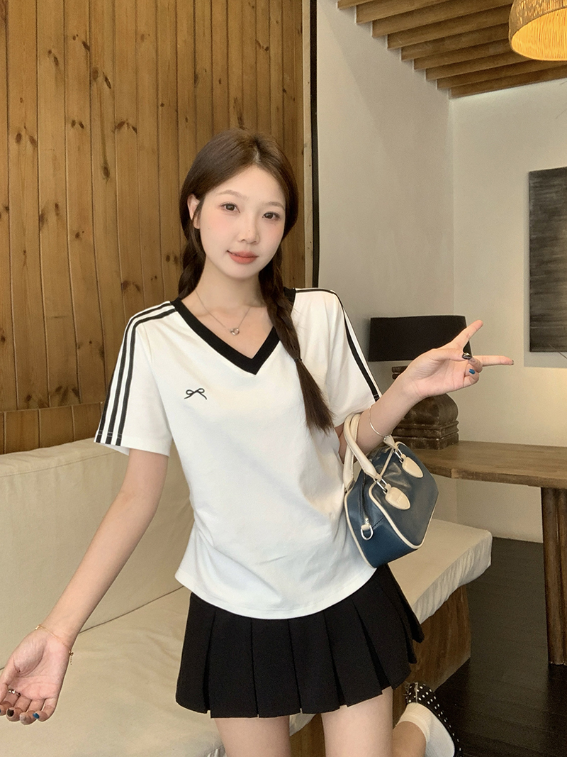 Plus Size Women's American Retro V-Neck Bow Short Sleeve Top Summer 2026 - Style 645953 - Image 2